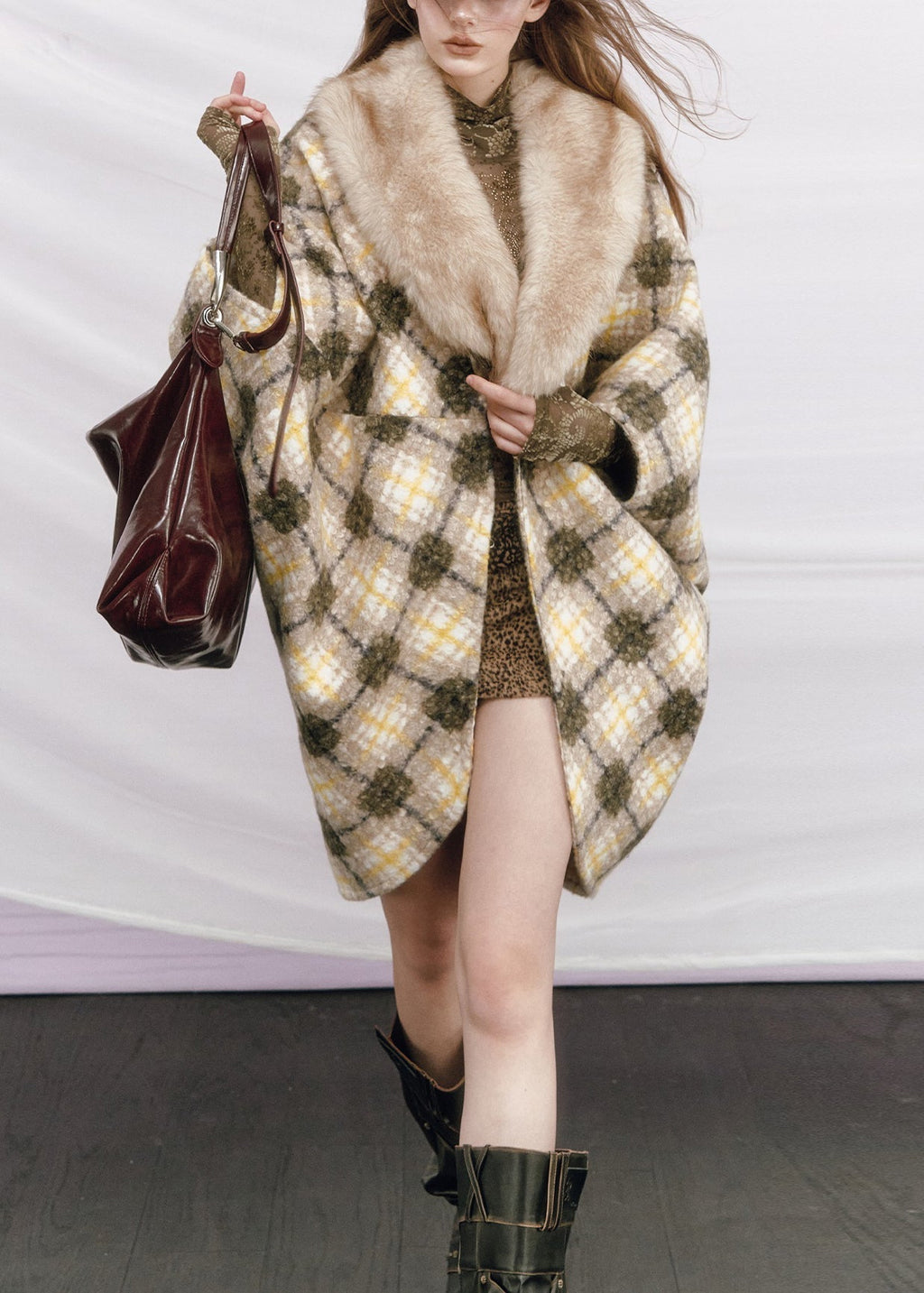 Beautifully Finished Coat in a Timeless Design