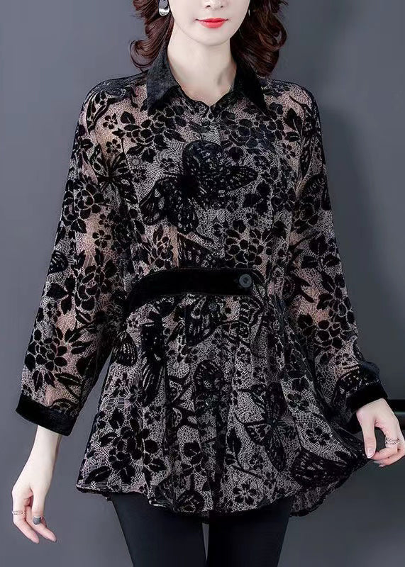A Vintage Style Shirt with Delicate Timeless Details