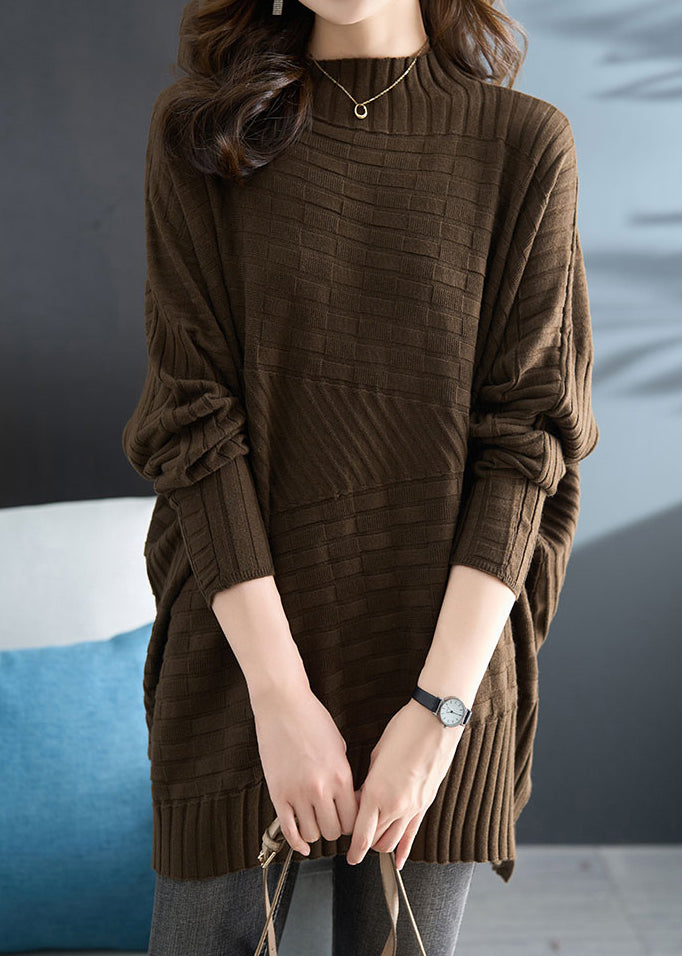 Effortlessly Elegant Sweater with a Timeless Design