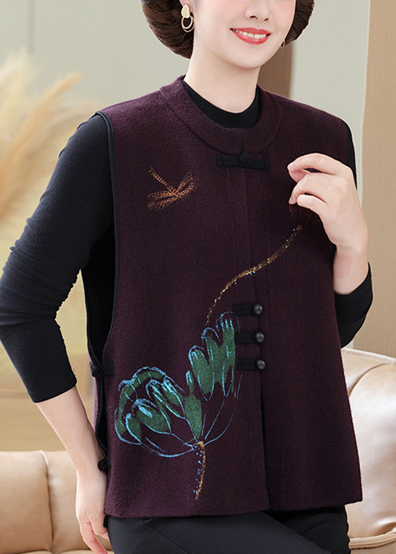 A Vintage Style Coat with Delicate Timeless Details