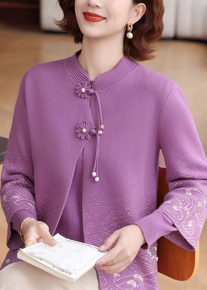 Classic Vintage Coat with a Flattering Fit