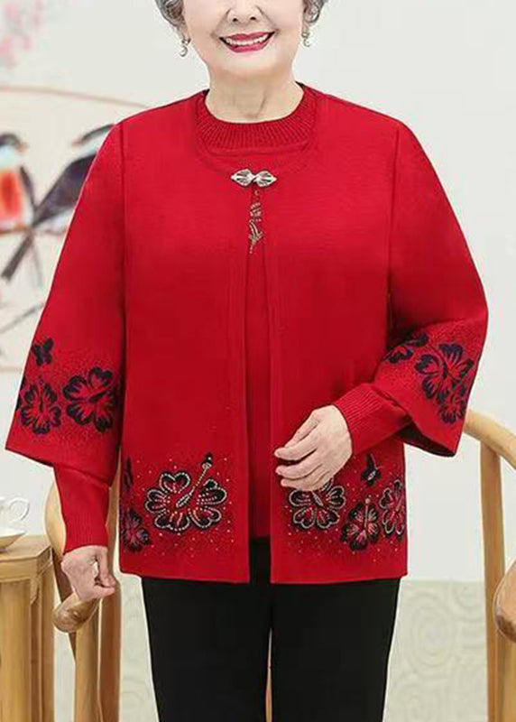 Effortlessly Elegant Sweater with a Timeless Design