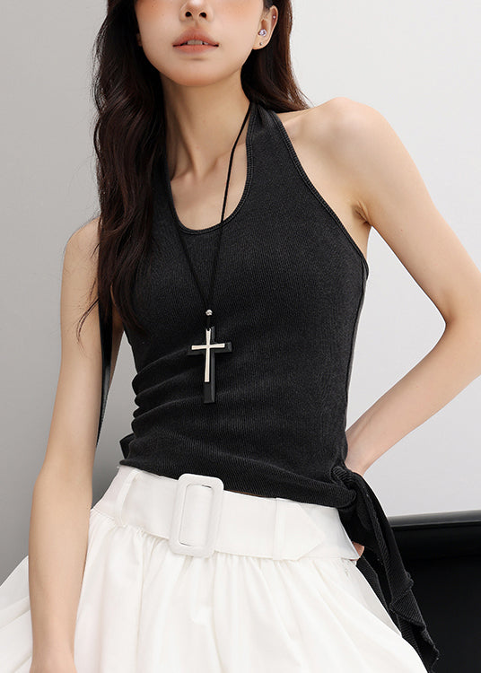 Sophisticated Garment with a Clean Classic Look