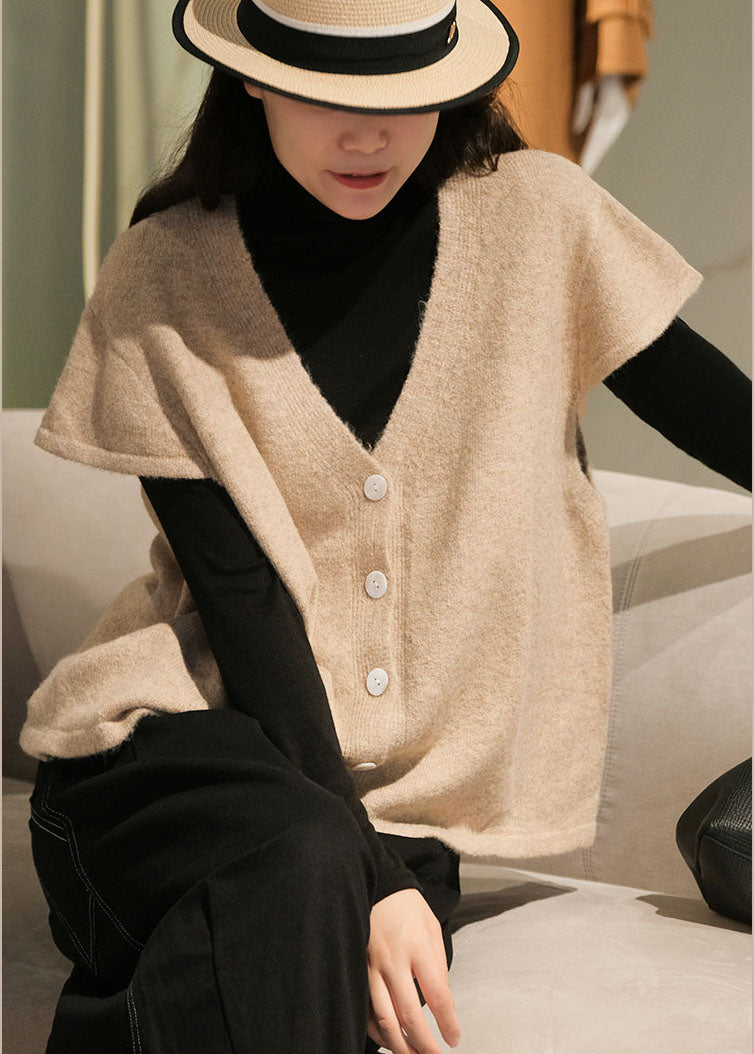 Sophisticated Coat with a Clean Classic Look