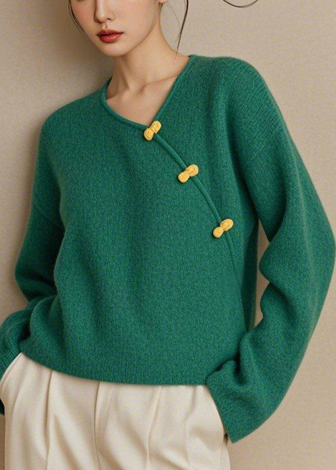 Sophisticated Sweater with a Clean Classic Look