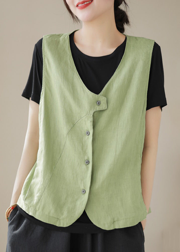 Beautifully Finished Coat in a Timeless Design