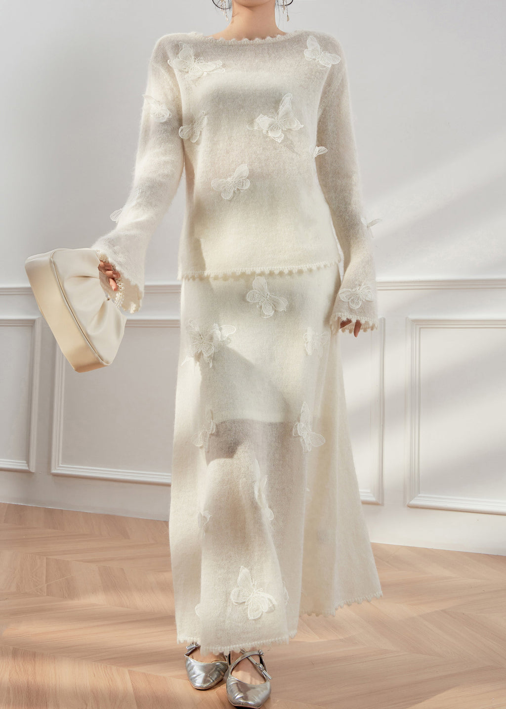 Gracefully Styled Sweater for Any Occasion