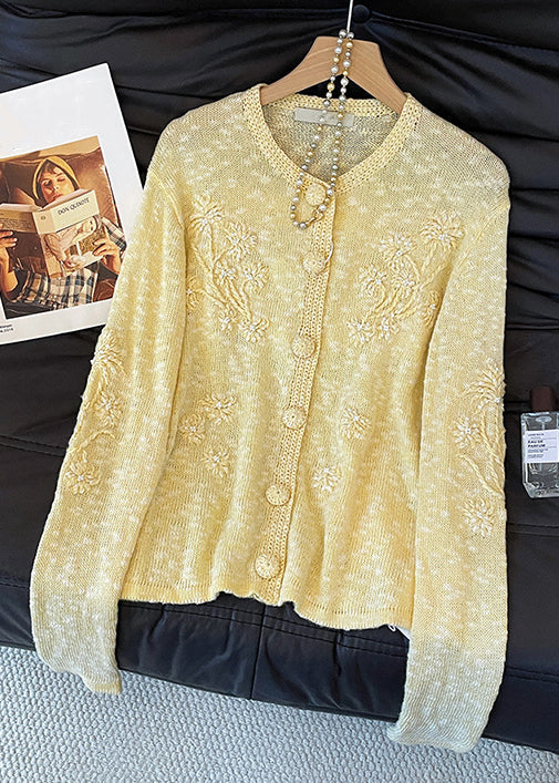 Elegantly Styled Cardigan for Everyday Wear