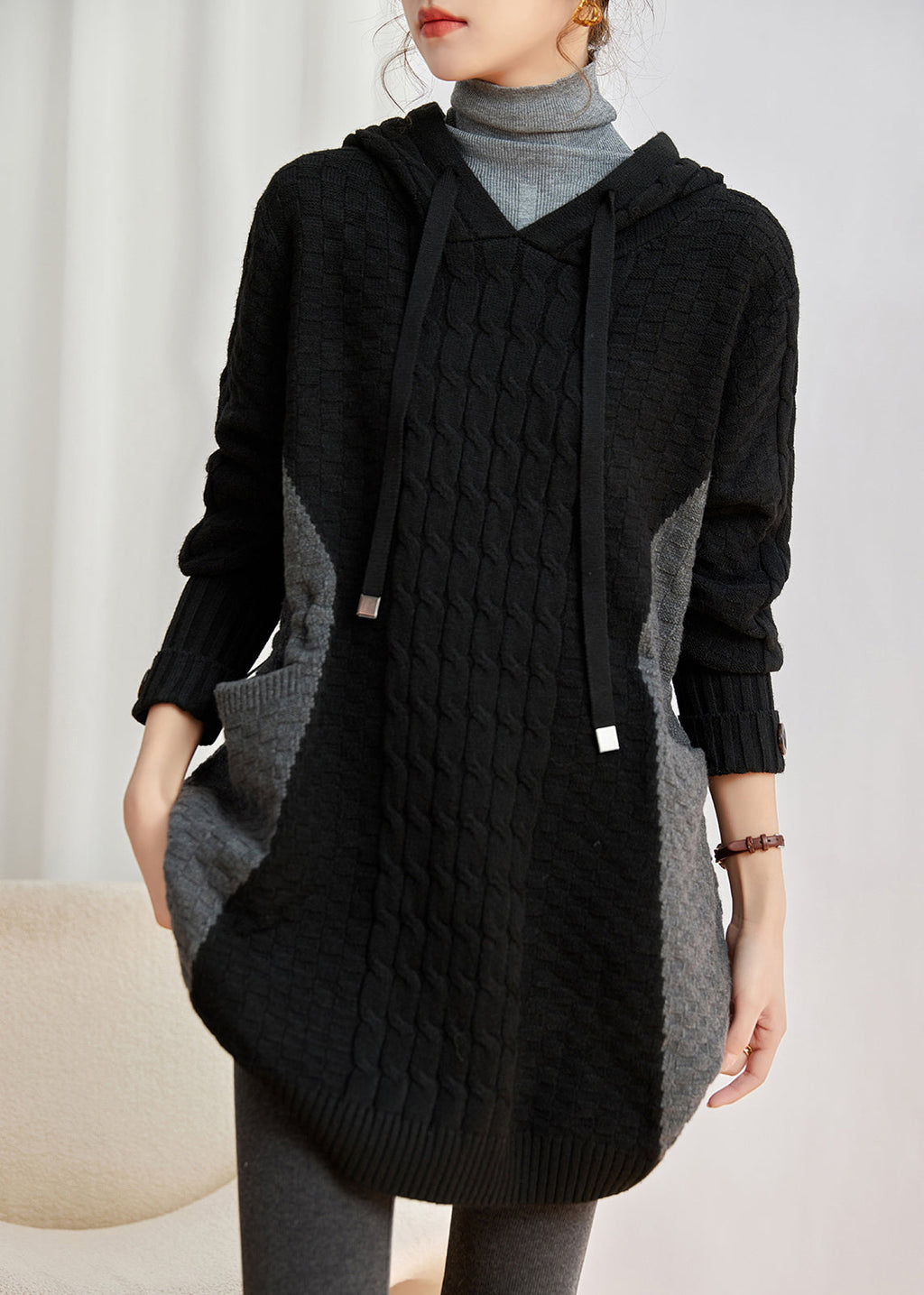 Elegantly Styled Pullover for Everyday Wear