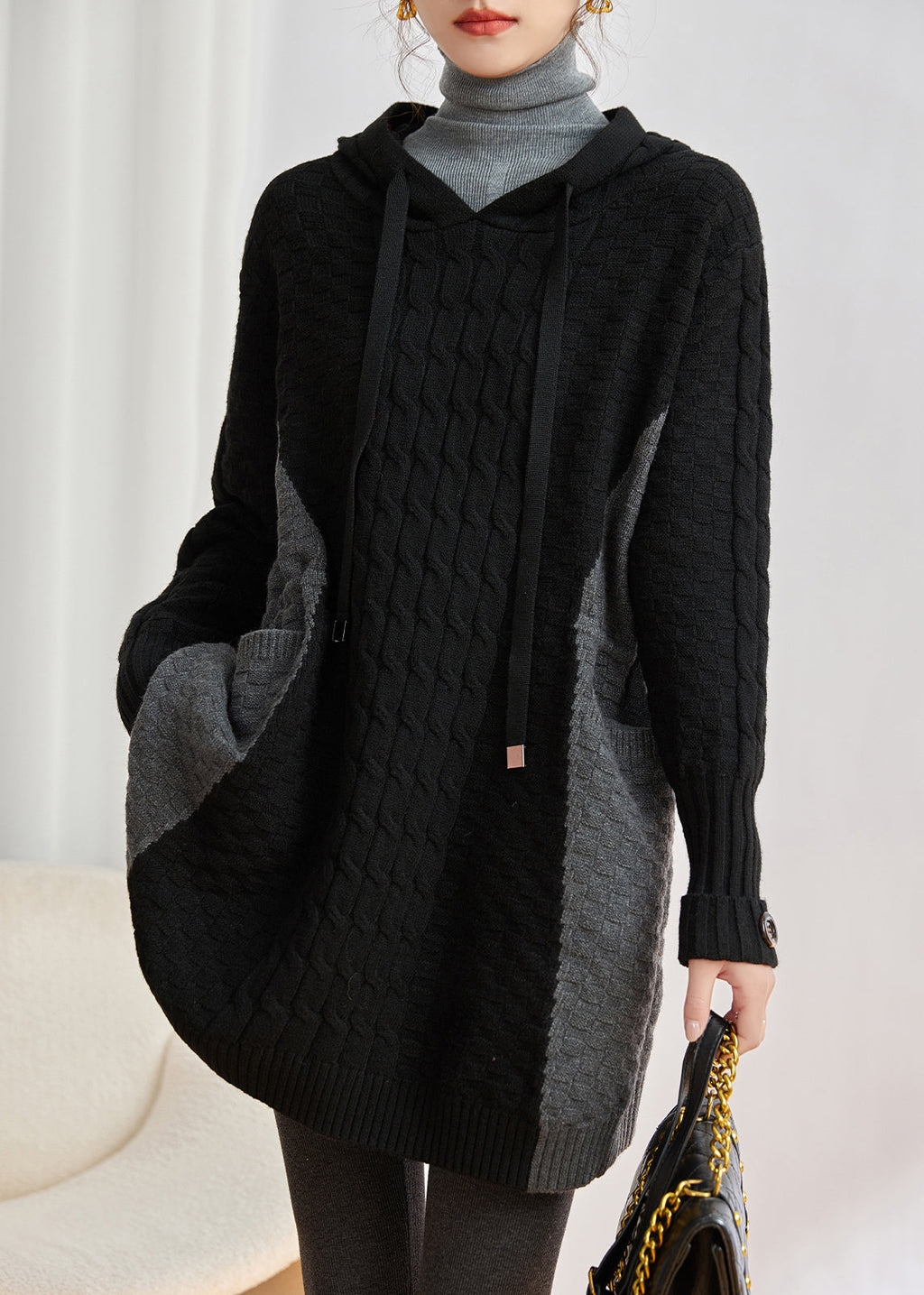 Elegantly Styled Pullover for Everyday Wear