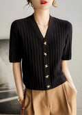 Effortlessly Elegant Shirt with a Timeless Design
