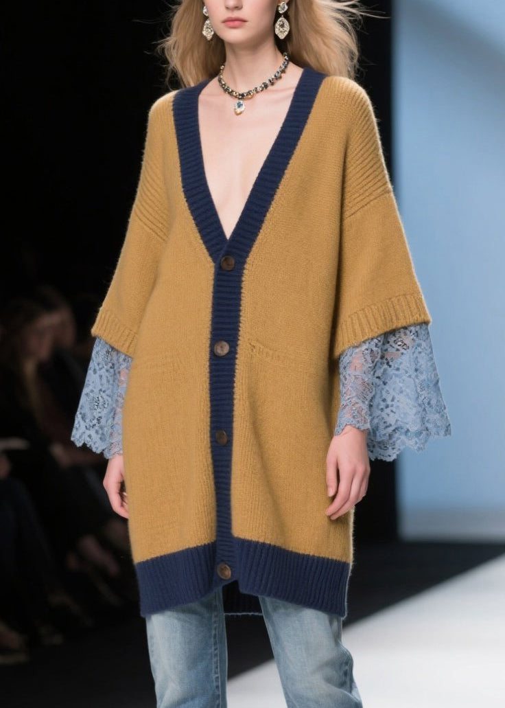 Well Tailored Cardigan with a Graceful Silhouette