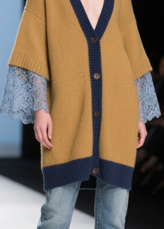 Well Tailored Cardigan with a Graceful Silhouette