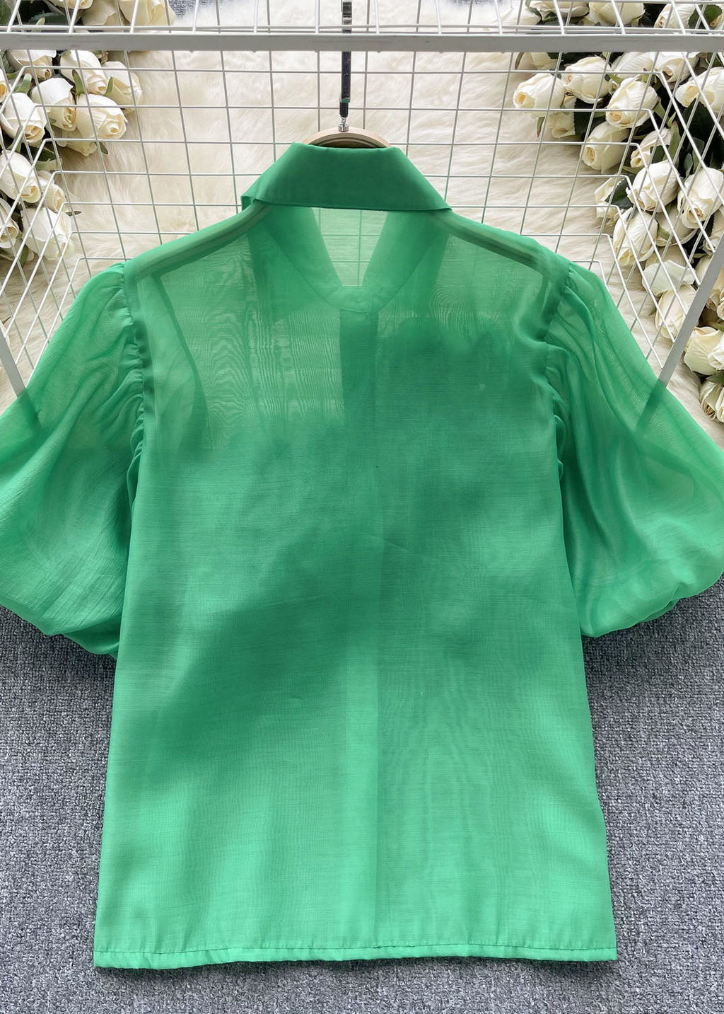 Beautifully Finished Shirt in a Timeless Design