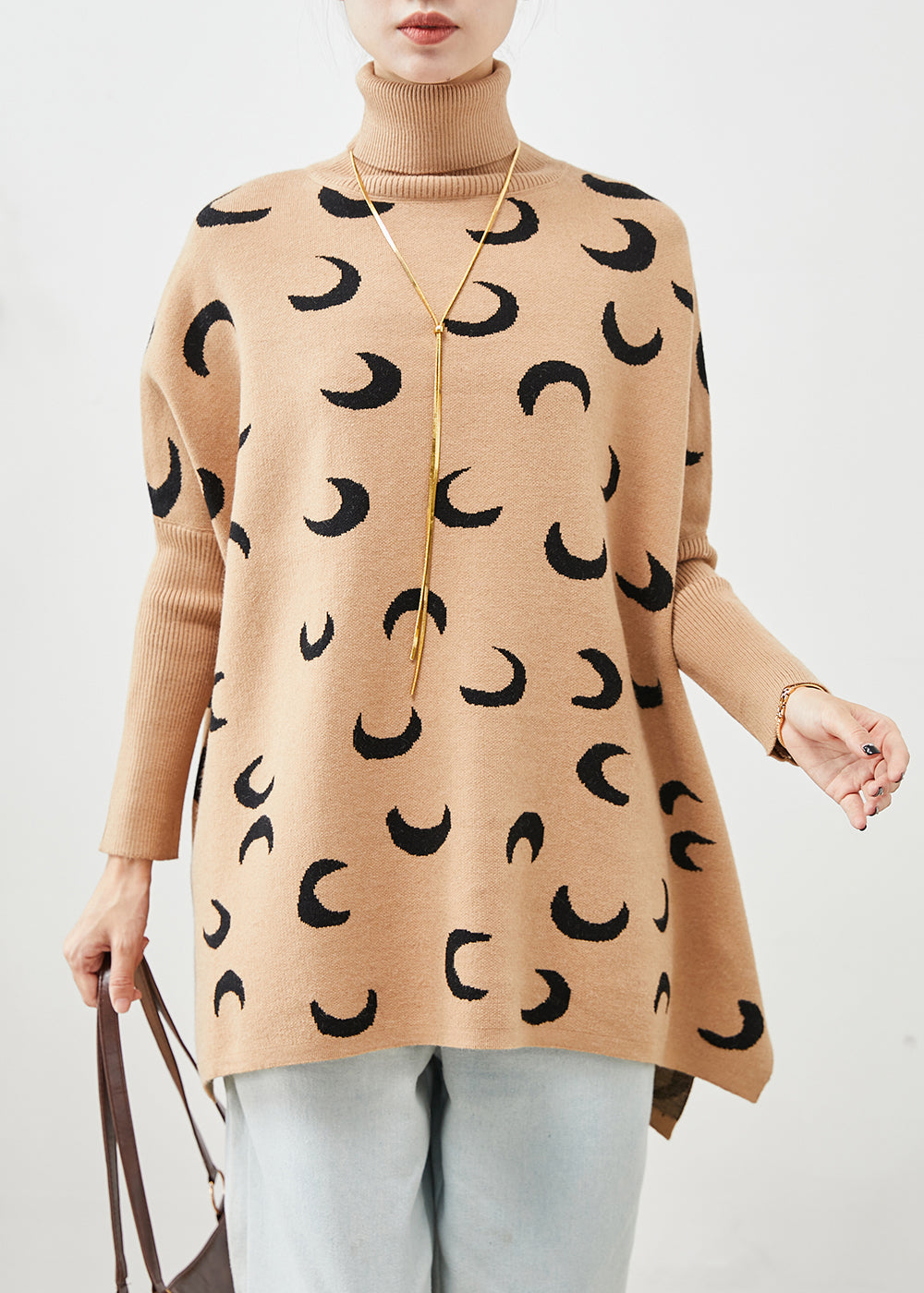 Beautifully Finished Sweater in a Timeless Design