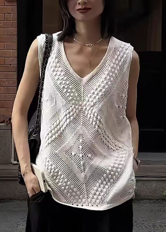 Classic Vintage Top with a Flattering Fit