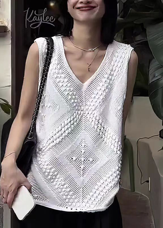 Classic Vintage Top with a Flattering Fit