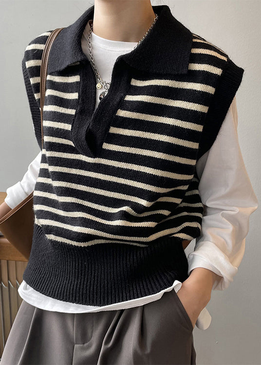A Vintage Style Top with Delicate Timeless Details