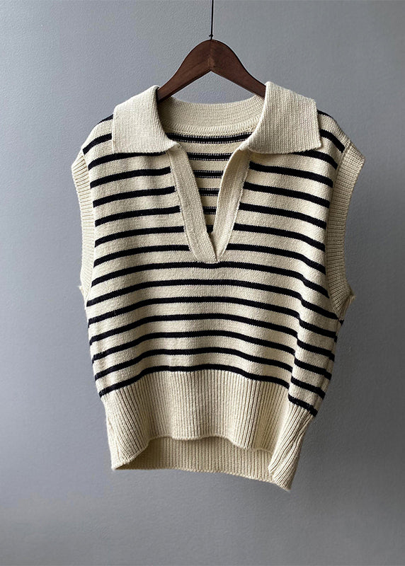 A Vintage Style Top with Delicate Timeless Details