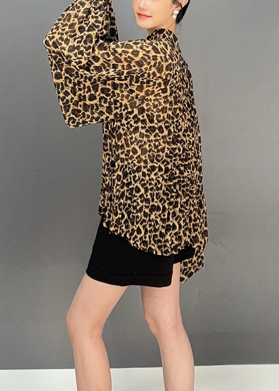 Effortlessly Elegant Blouse with a Timeless Design