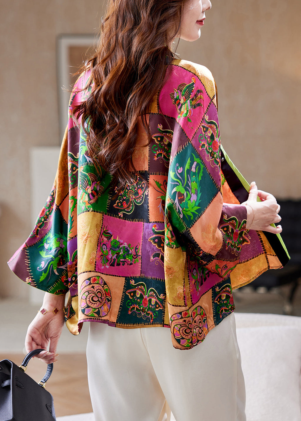 Beautifully Finished Cardigan in a Timeless Design
