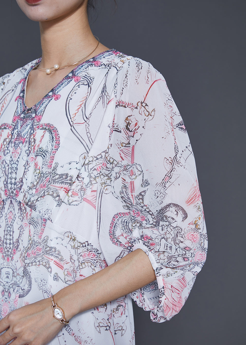 Gracefully Styled Dress for Any Occasion