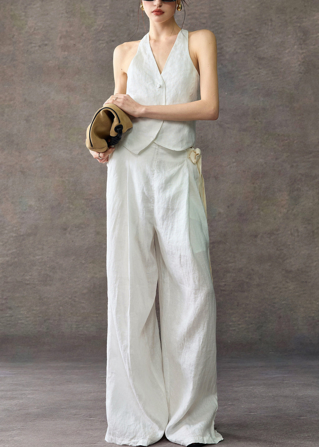 Gracefully Styled Pants for Any Occasion