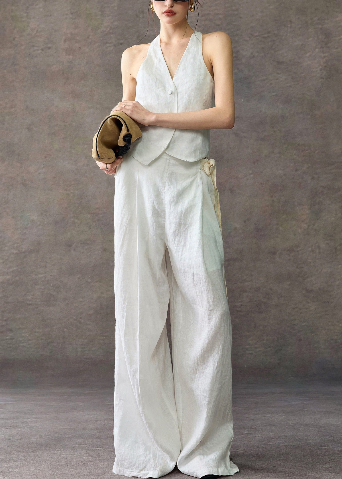 Gracefully Styled Pants for Any Occasion