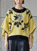 Classic Vintage Pullover with a Flattering Fit