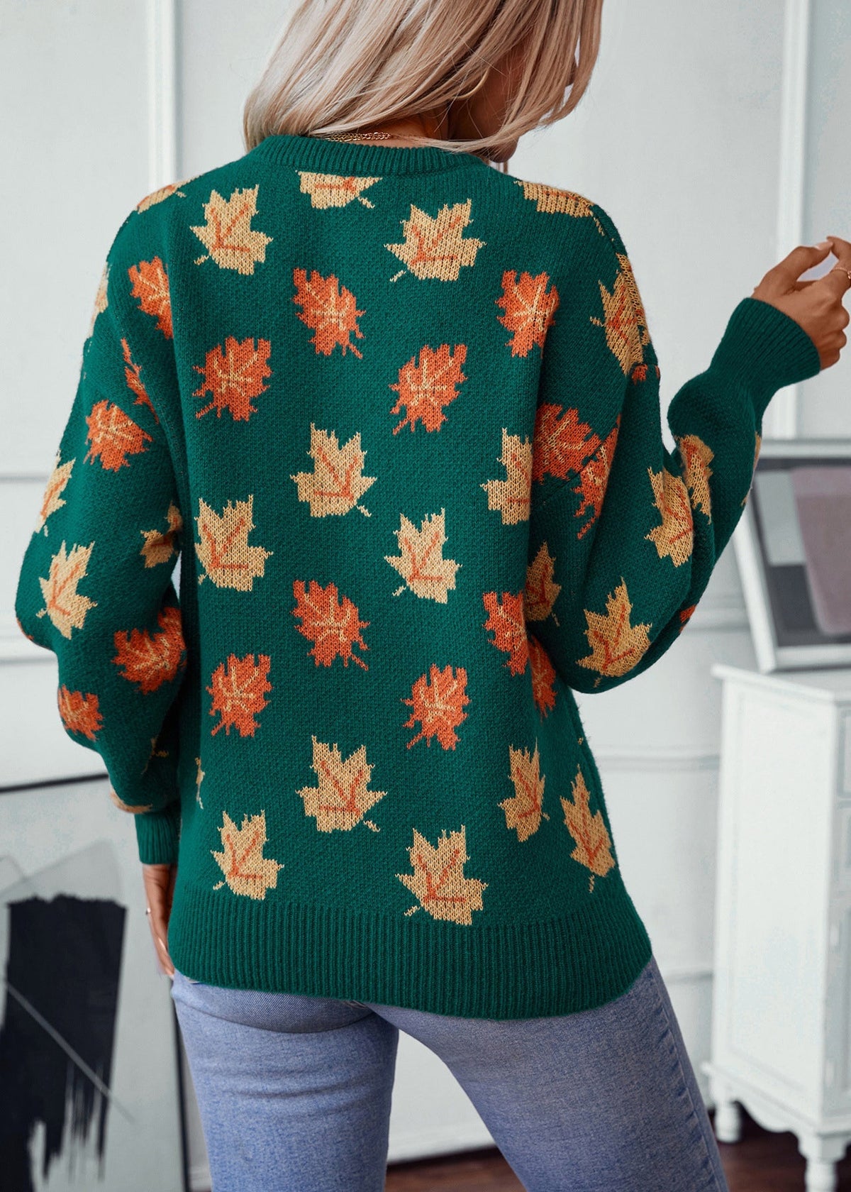 Beautifully Crafted Sweater in a Classic Style