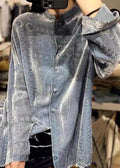 Classic Vintage Shirt with a Flattering Fit