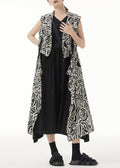 Well Tailored Coat with a Graceful Silhouette
