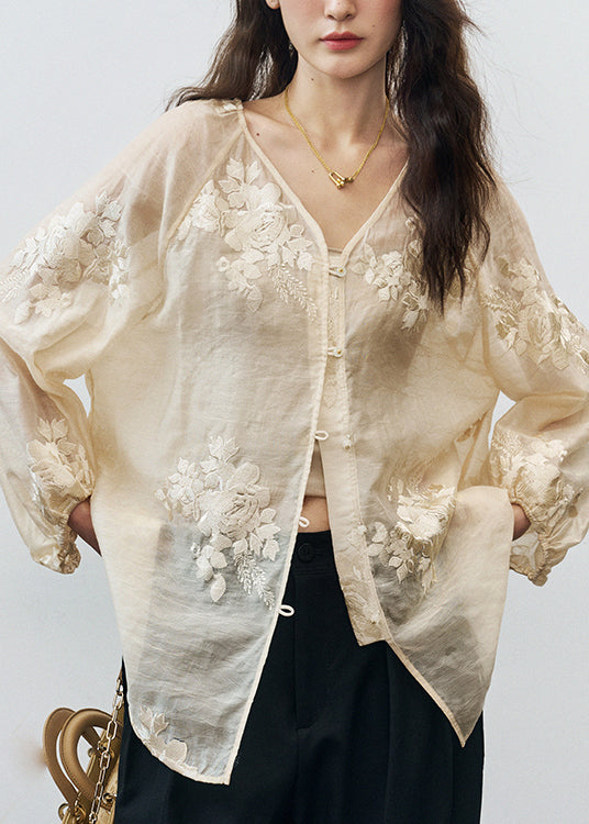 Elegantly Styled Blouse for Everyday Wear