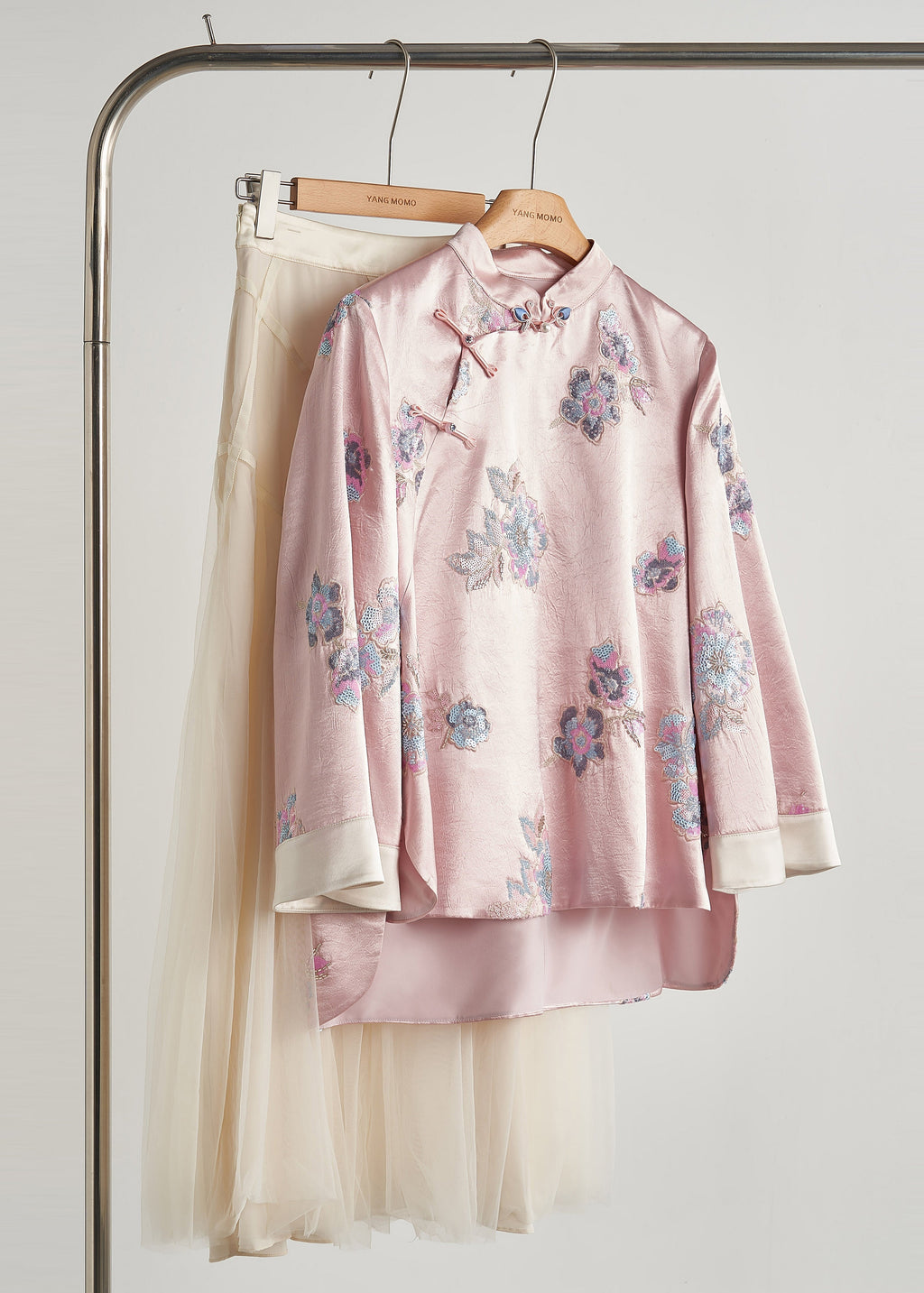 Elegantly Styled Coat for Everyday Wear