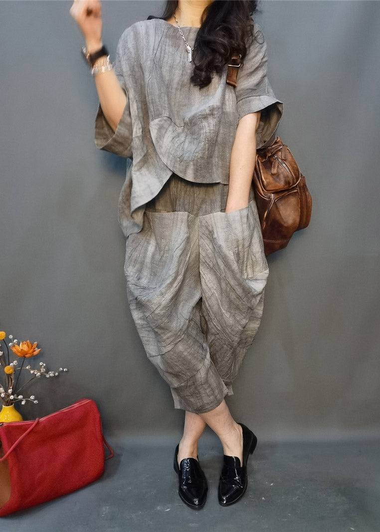 Classic Vintage Pants with a Flattering Fit