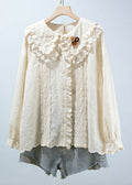 Sophisticated Blouse with a Clean Classic Look