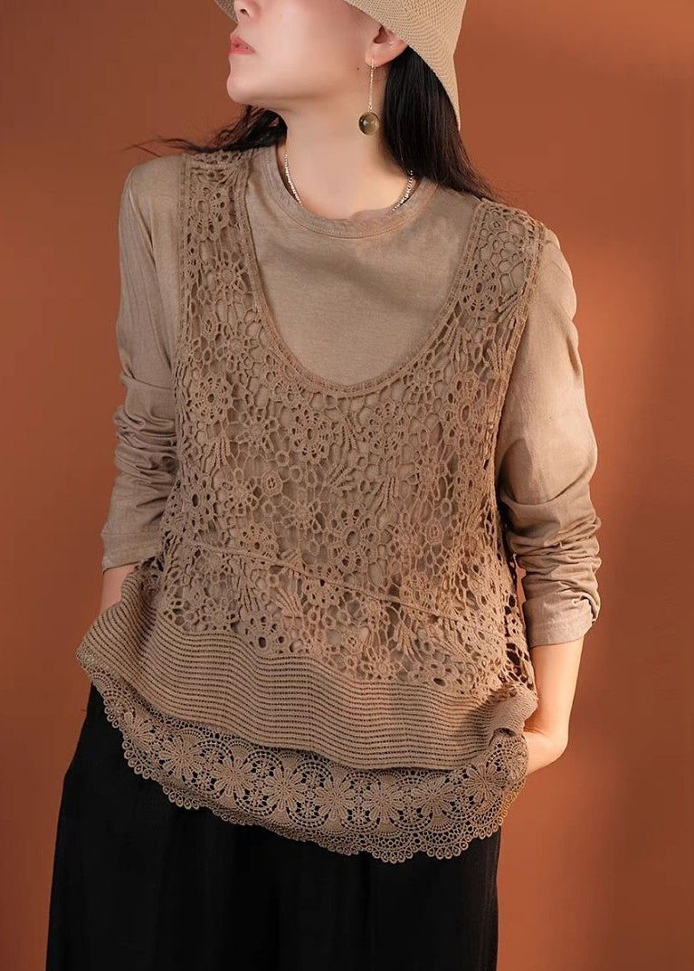 Beautifully Finished Coat in a Timeless Design