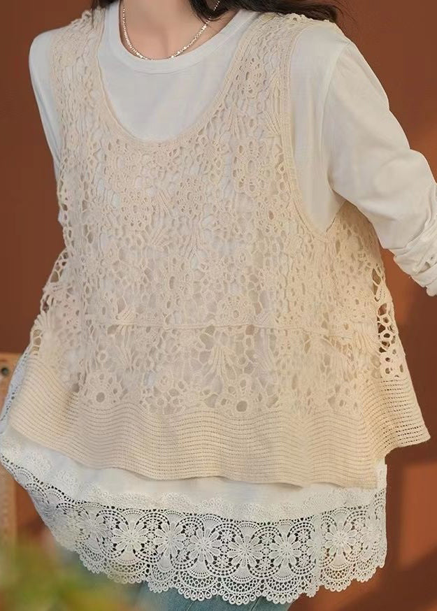 Beautifully Finished Coat in a Timeless Design