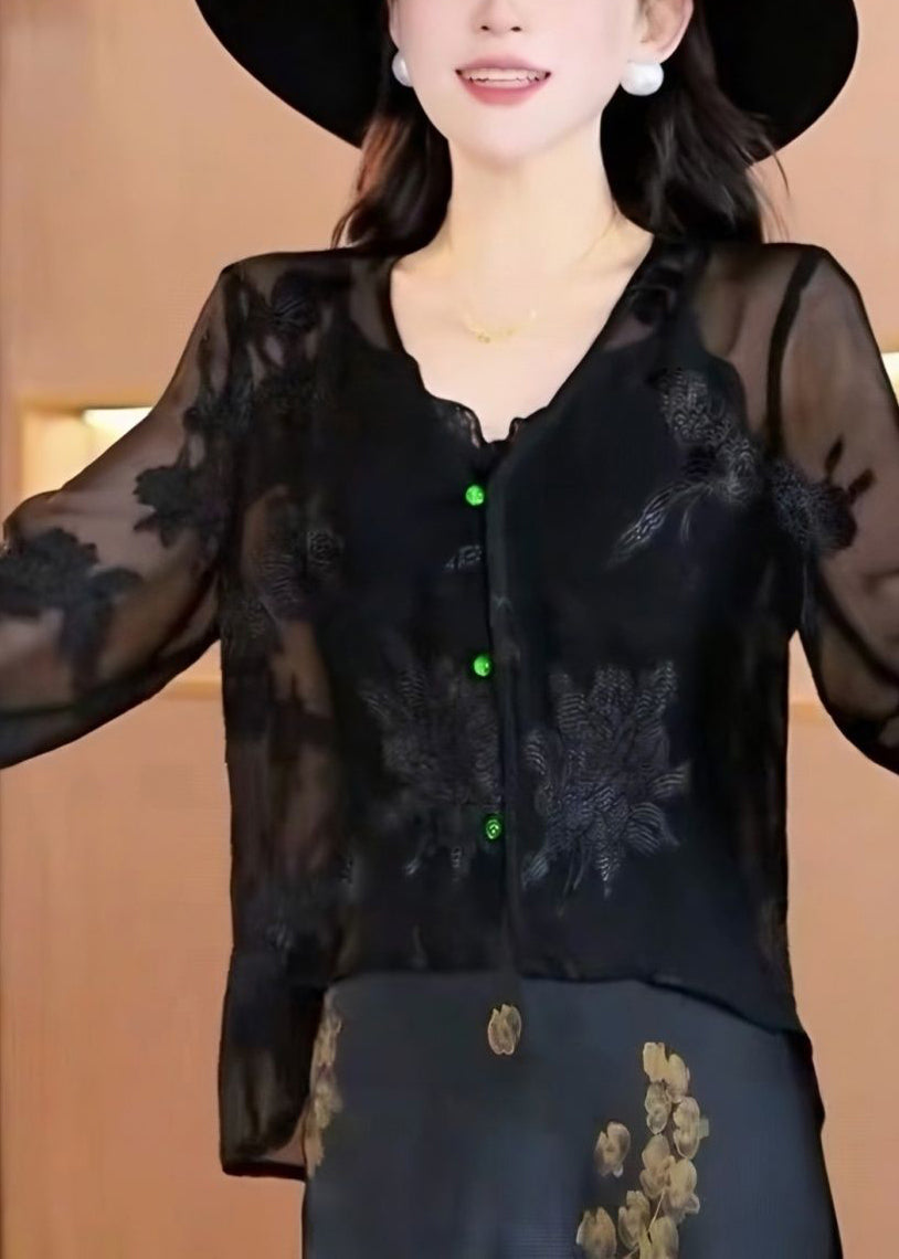 Beautifully Finished Top in a Timeless Design