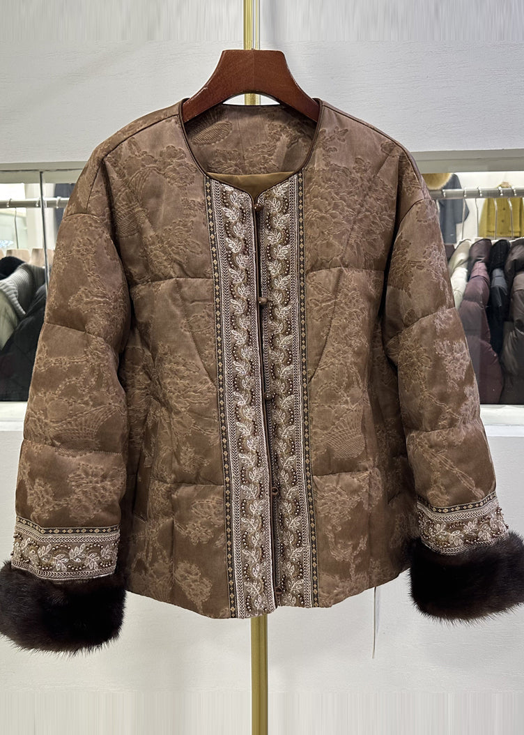Well Tailored Jacket with a Graceful Silhouette
