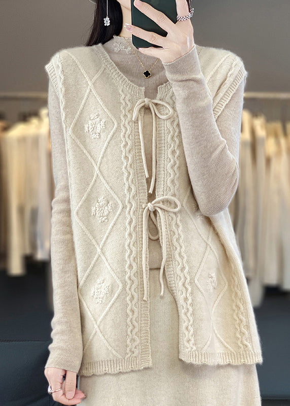 Effortlessly Elegant Coat with a Timeless Design