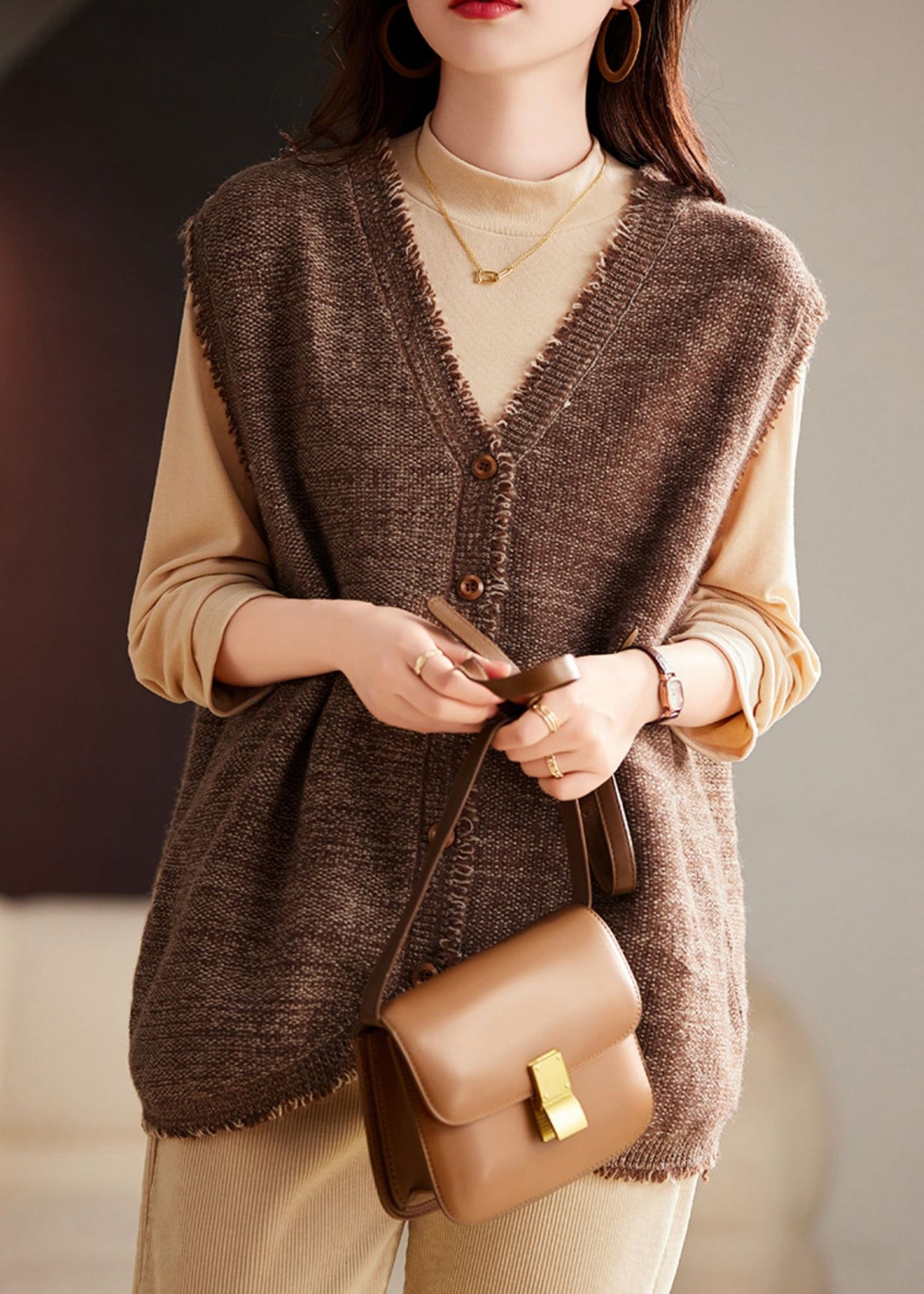 Classic Vintage & Enduringly Stylish Top