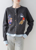 Well Tailored Cardigan with a Graceful Silhouette