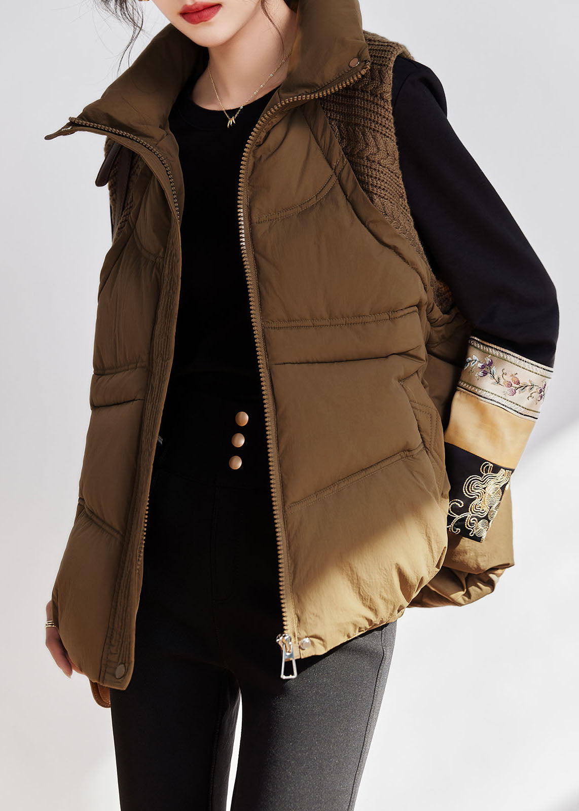 Effortlessly Elegant Coat with a Timeless Design