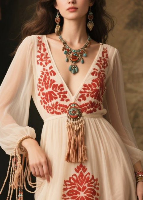 Beautifully Crafted Dress in a Classic Style
