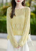 Well Tailored Sweater with a Graceful Silhouette