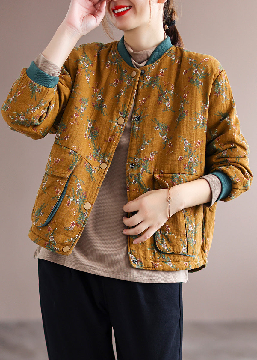 Gracefully Styled Jacket for Any Occasion